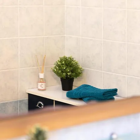 ヴィラ Corallo - Free Wifi - 1km From The